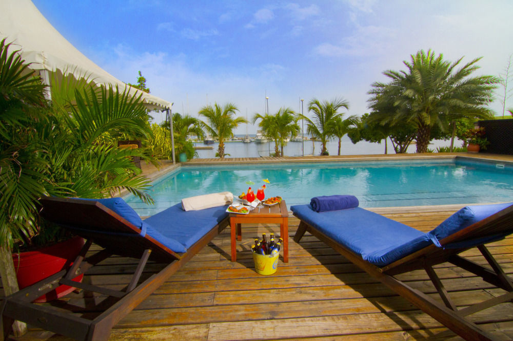 Le Phare Bleu Boutique Hotel And Marina St. George's Zewnętrze zdjęcie