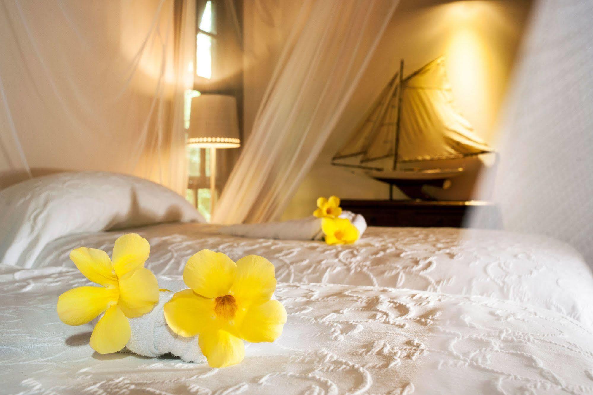 Le Phare Bleu Boutique Hotel And Marina St. George's Zewnętrze zdjęcie